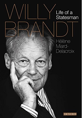 Cover of Willy Brandt: Life of a Statesman